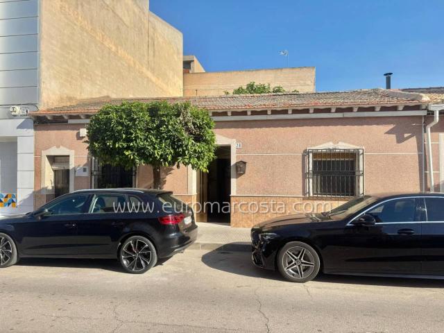 Casa en venta en Benejúzar