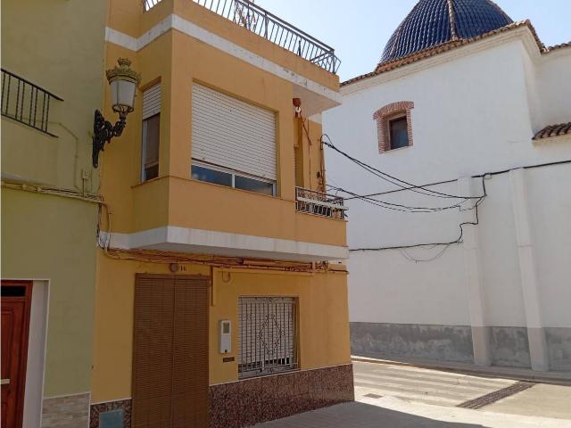 Casa en venta en Benifairó de la Valldigna, València / Valencia