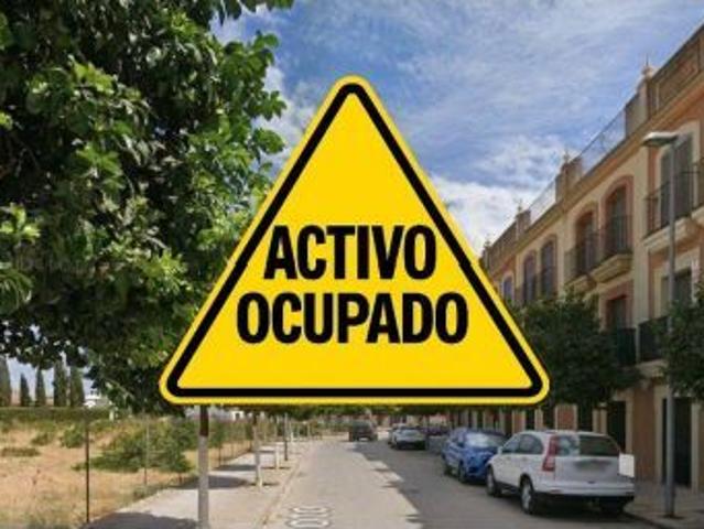 Casa en venta en Brenes, Andalucía