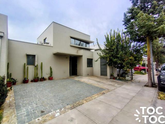 Casa en arriendo en Buin, Metropolitana