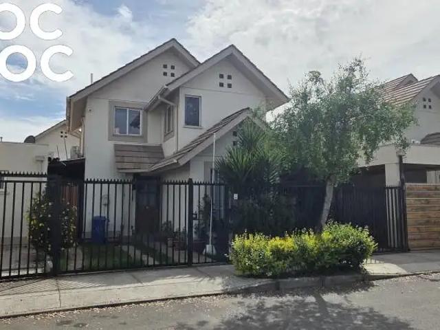Casa en arriendo en Jardines de Linderos, Buin
