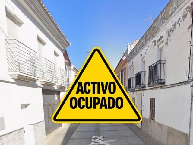 Casa en venta en Bujalance, Andalucía