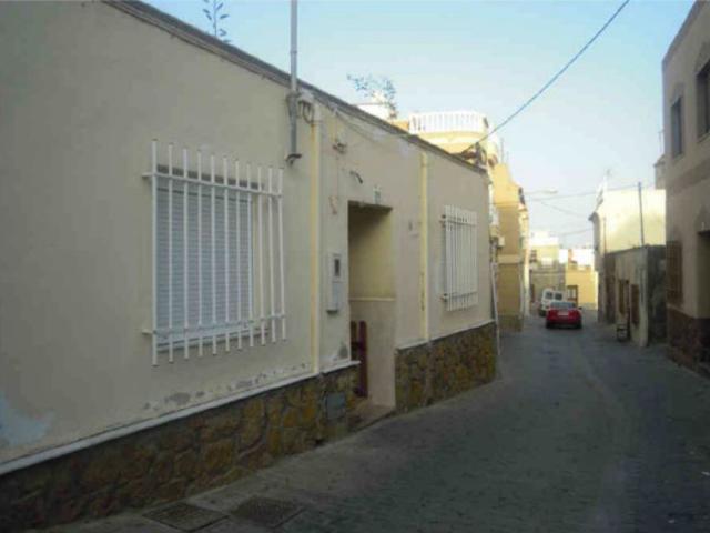 Casa en venta en Adra, Andalucía