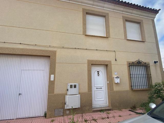 Casa en venta en Iniesta, Castilla-La Mancha