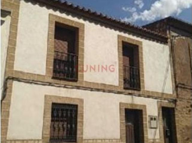 Casa en venta en Margallo, Cáceres