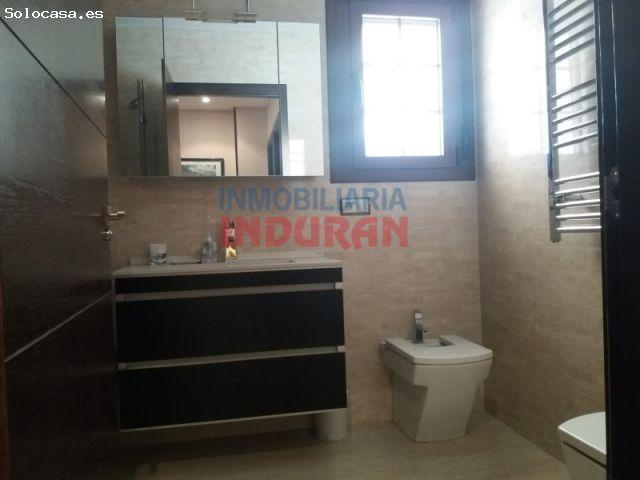 Casa en venta en Navalmoral De La Mata, Extremadura