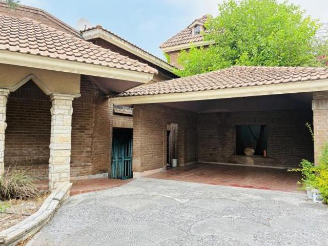 Casa en venta en Contry La Silla, Guadalupe