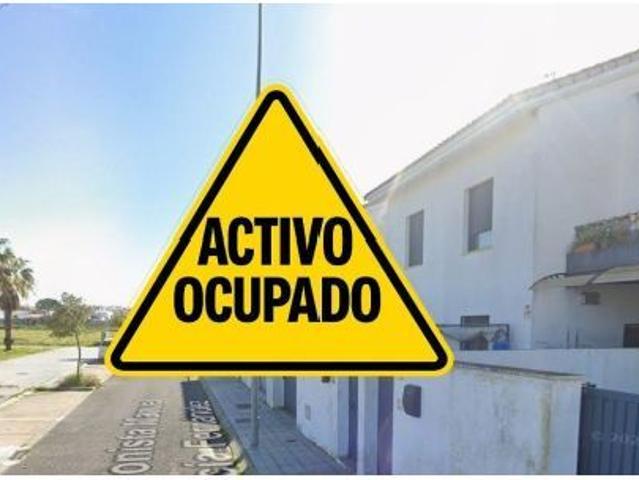 Casa en venta en Carrión de los Céspedes, Sevilla