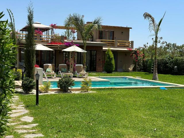 Casa venta en El Carmen, Ica