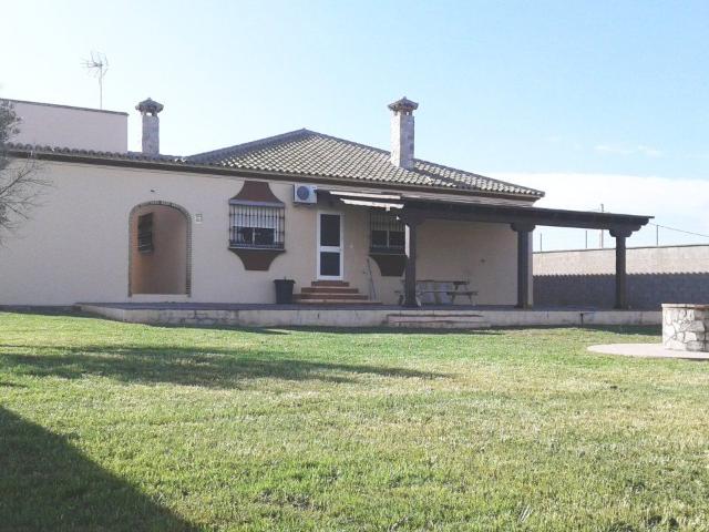 Casa en alquiler en Chipiona, Las Tres Piedras