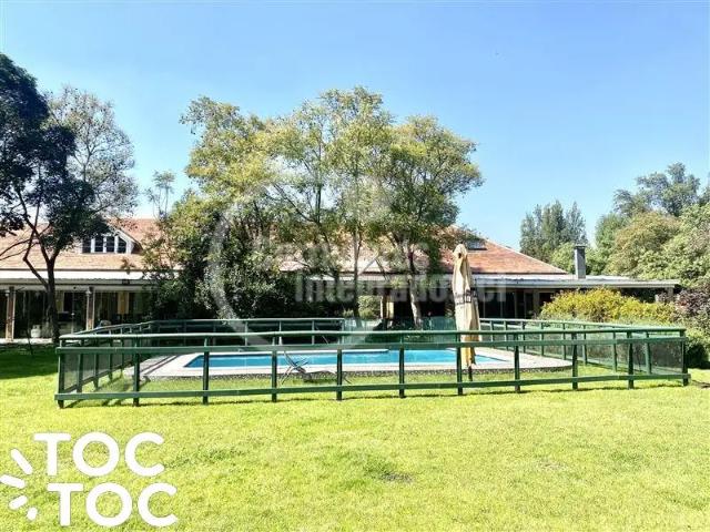 Casa en venta en Algarrobal, Metropolitana