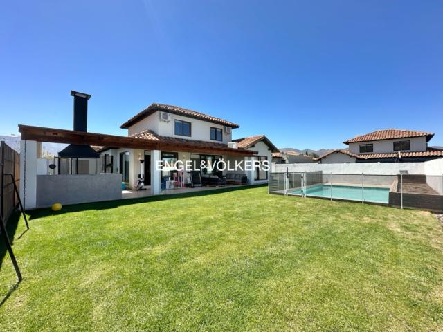 Casa en venta en Algarrobal, Metropolitana