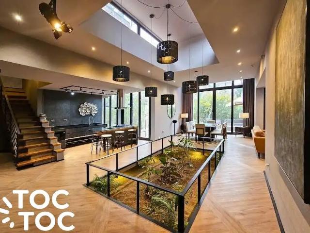 Casa en arriendo en Chacabuco, Colina