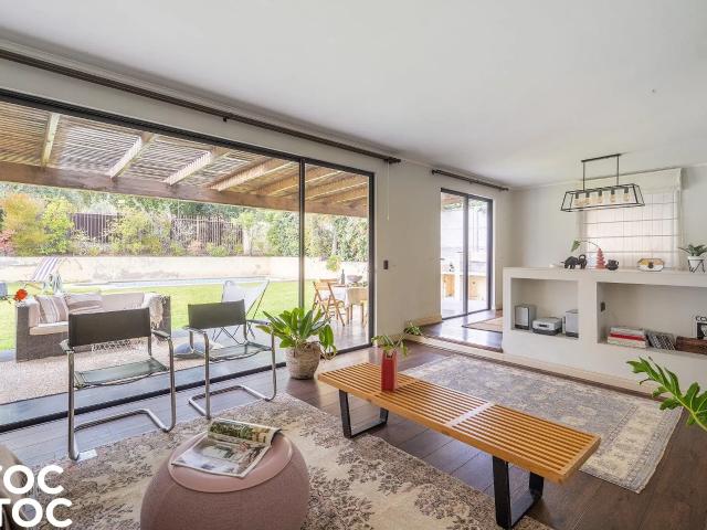Casa en venta en Algarrobal, Metropolitana