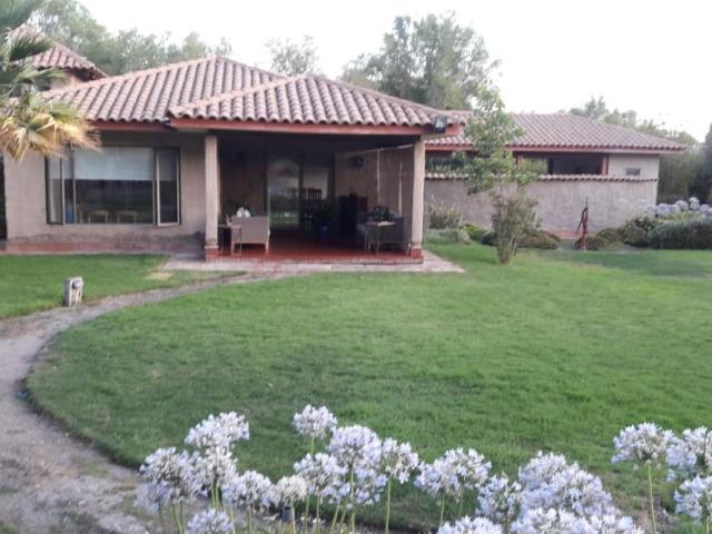 Casa en condominio Algarrobos de Batuco, disponibilidad inmediata