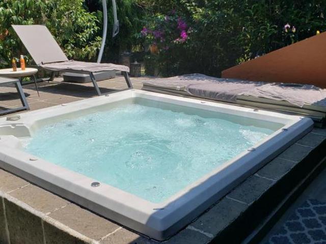 Casa En Condominio en venta en Valle De Bravo, Estado de México