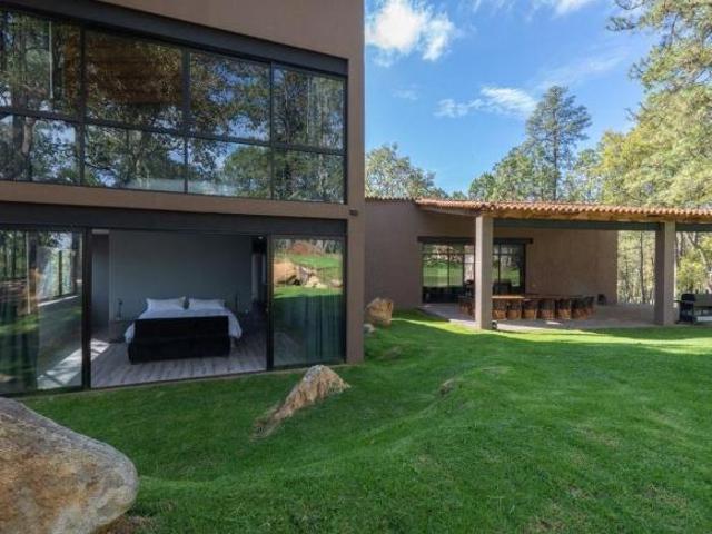 CASA EN CONDOMINIO BOSKANIA / ATEMAJAC DE BRIZUELA