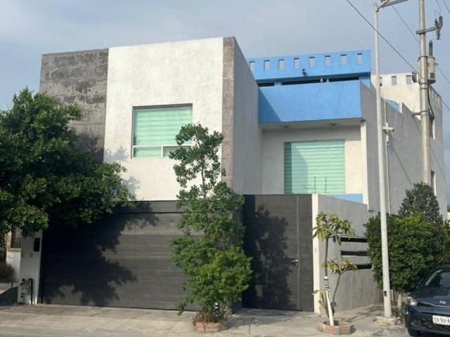 Casa en condominio en Los Viñedos