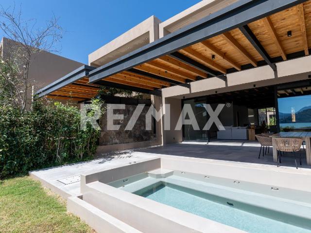 Casa En Condominio en renta en Valle De Bravo, Estado de México