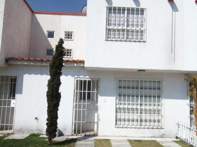 Casa en renta en San Antonio La Isla, Estado de México
