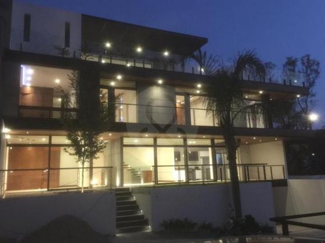 Casa en condominio en venta en Bosques del Lago
