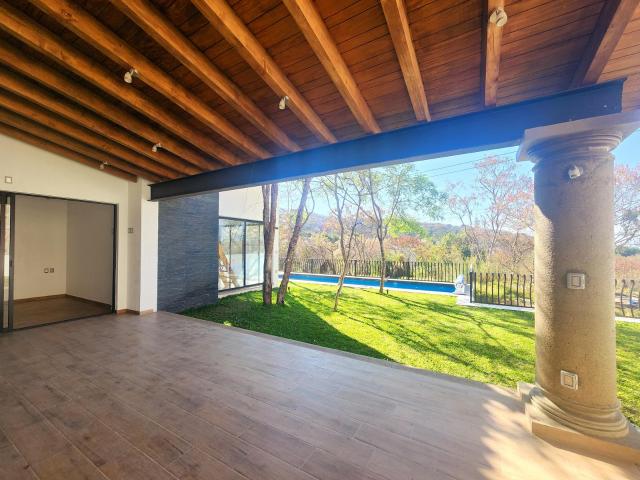Casa en venta en Ixtapan De La Sal, Estado de México