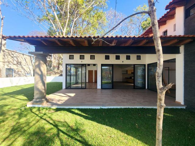 Casa en venta en Ixtapan De La Sal, Estado de México