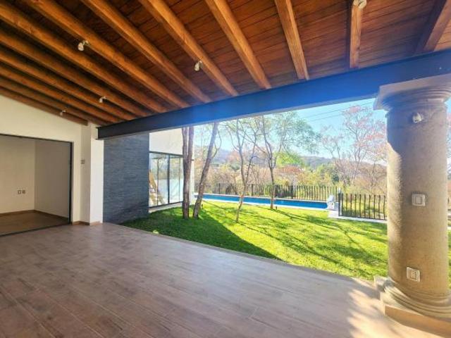 Casa en venta en Ixtapan De La Sal, Estado de México