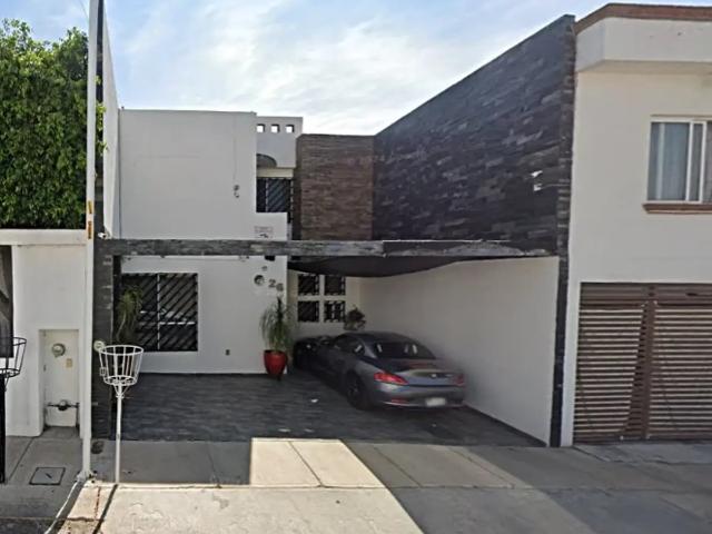 Casa en venta en Valle De Santiago, Guanajuato