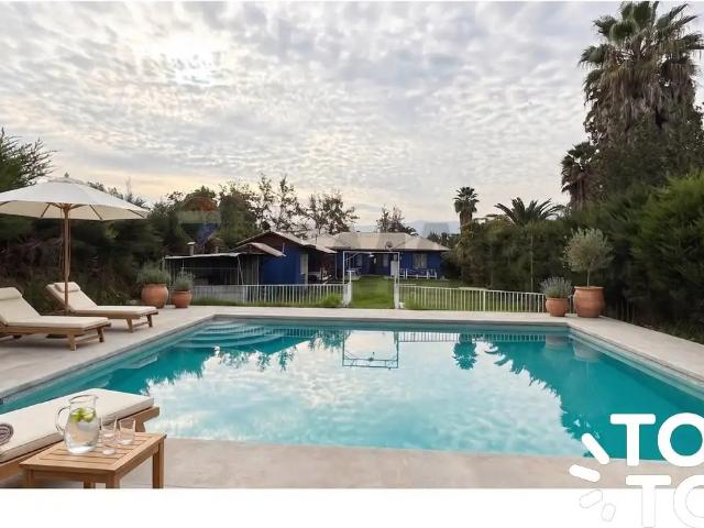Casa en arriendo en La Aurora, Metropolitana