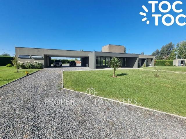 Casa en arriendo en El Maitén, Curicó