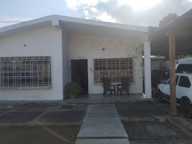 Casa en venta en Gua, Portuguesa