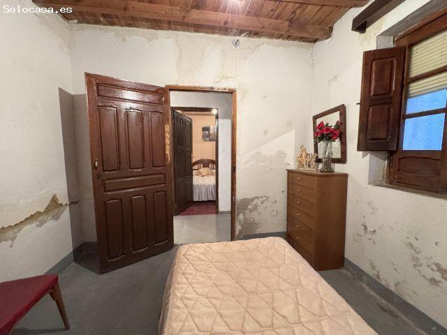 Casa en venta en Candeleda, Ávila