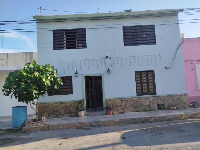Casa en venta en Centro, Linares