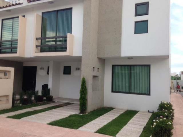 Casa en renta en San Mateo Atenco, Estado de México