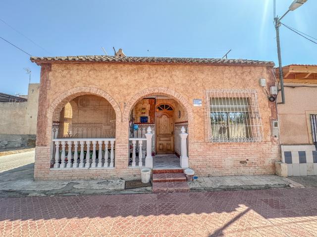 Casa en venta en Partida Rural El Mundamiento, el Baix Segura / La Vega Baja