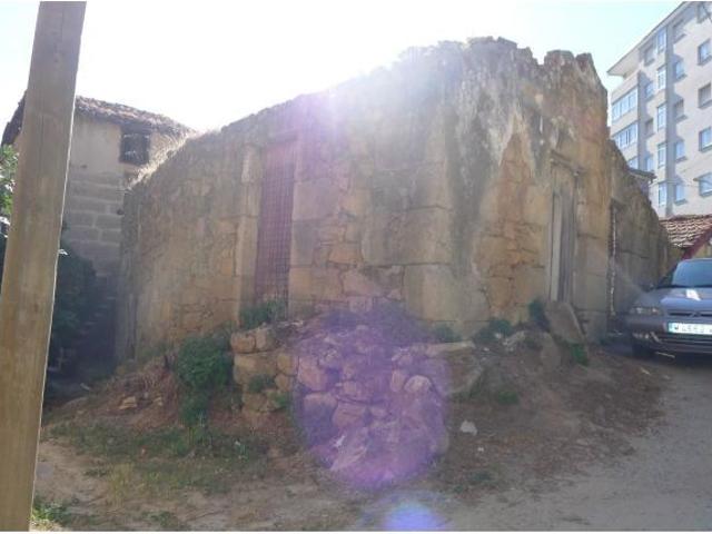 Casa en venta en Couto, Ourense