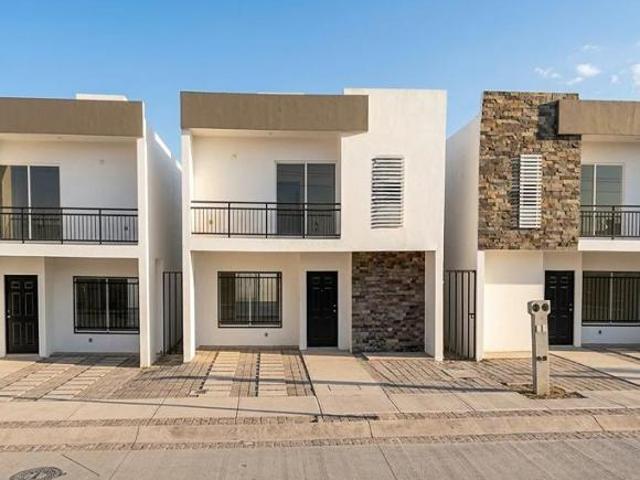 Casa en venta en San Francisco Del Rincón, Guanajuato