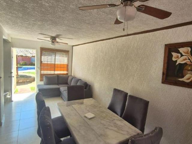 Casa en venta en Zihuatanejo de Azueta, Guerrero