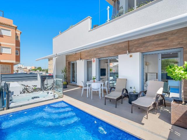 Casa en venta en Formentera Del Segura