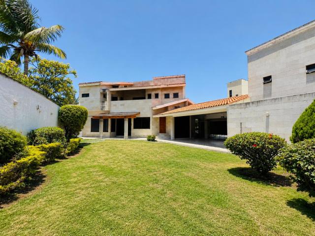 Casa en venta en San Andrés Tuxtla, Veracruz