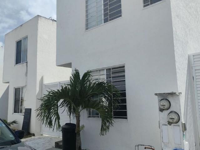 Casa en renta en Kanasín