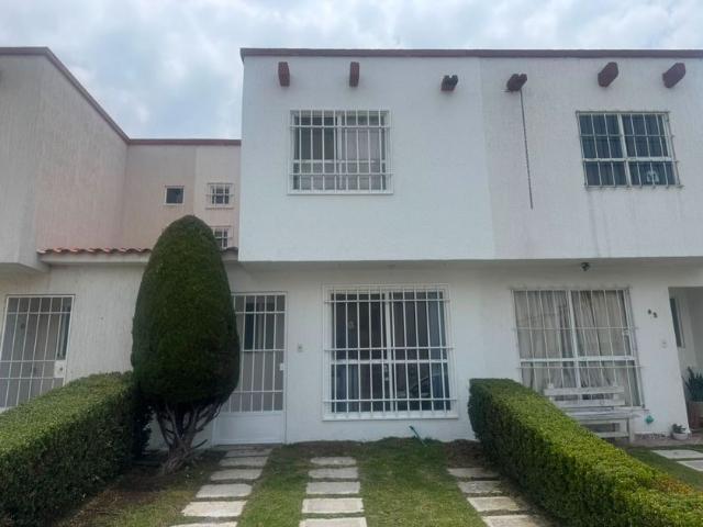Casa en renta en San Antonio La Isla, Estado de México