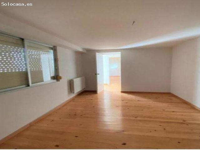 Casa en venta en Garrafe De Torío, Castilla y León