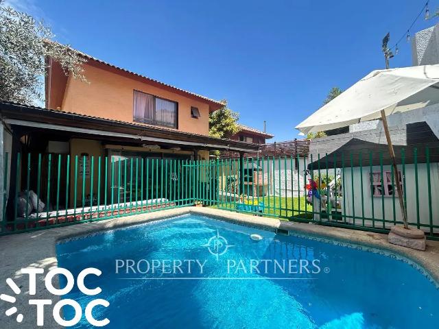 Casa en arriendo en Huechuraba, Metropolitana