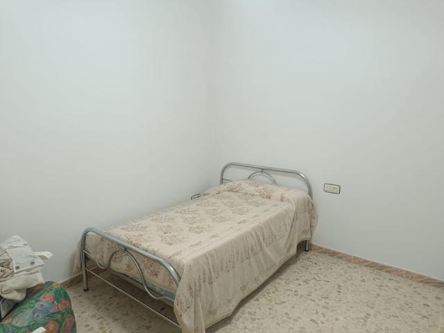 Casa en venta en Huelma, Andalucía