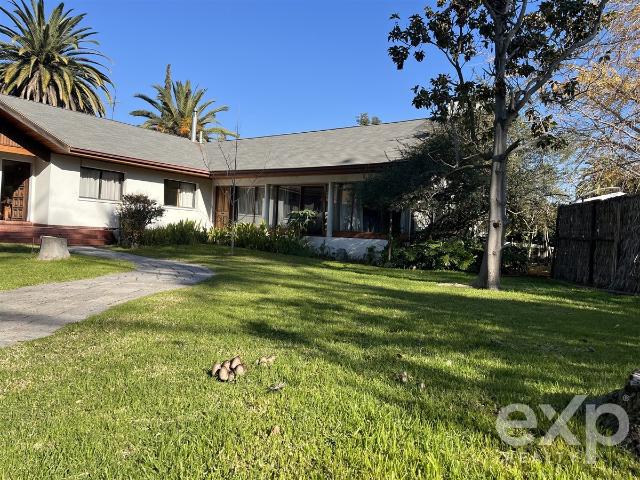 Casa en arriendo en Carampangue, Metropolitana