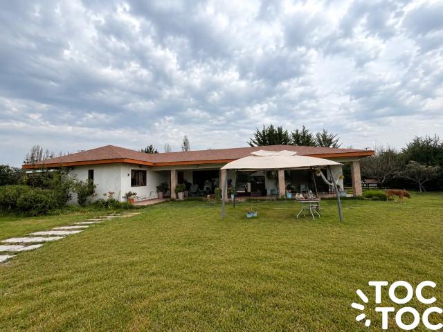 Casa en arriendo en Carampangue, Metropolitana