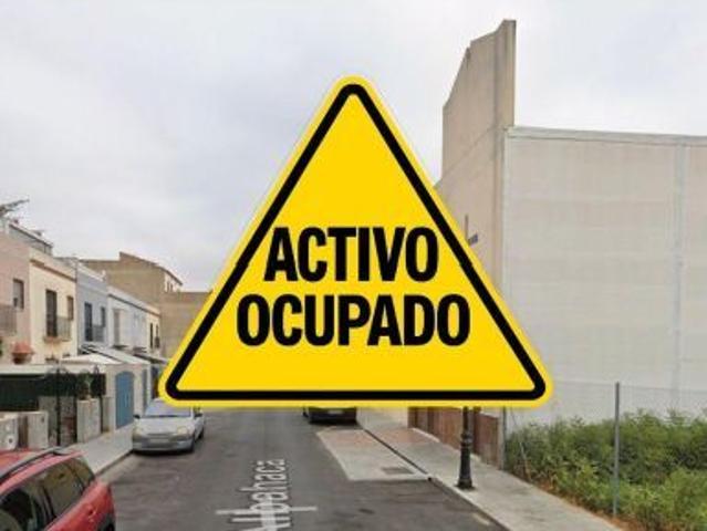 Casa en venta en La Algaba, Andalucía