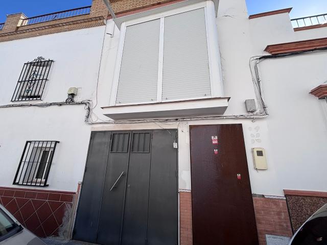 Casa en venta en La Campana, Sevilla